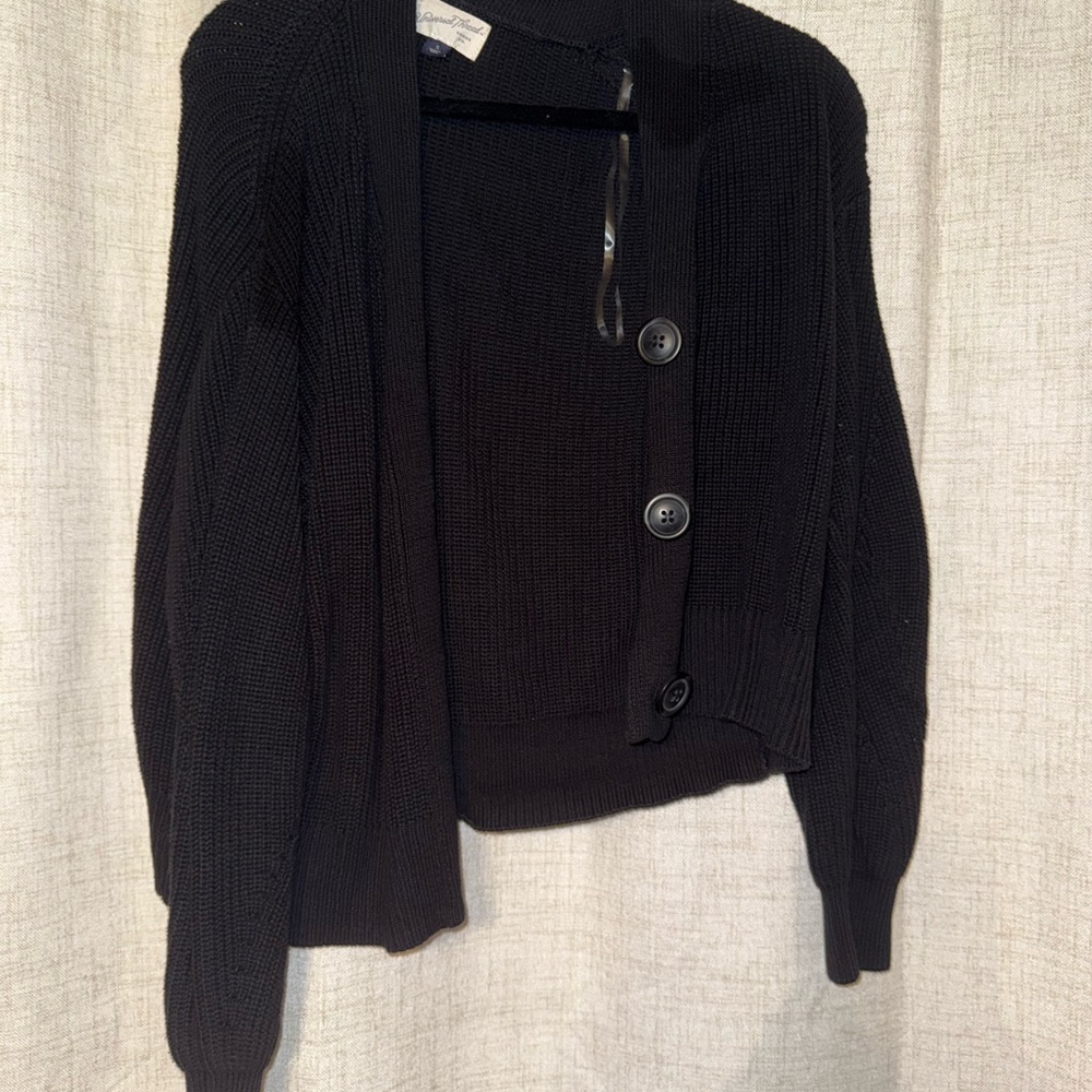 Universal Thread Black Cardigan Sweater
